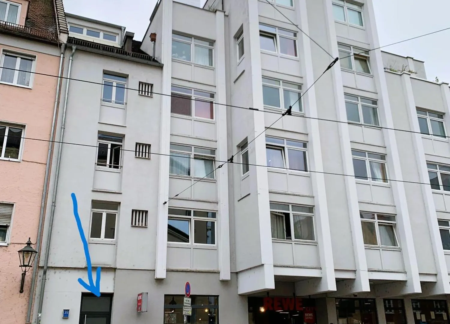 Neu Mozarthaus Center Netflix Arbeitsplatz Apartment Augsburg